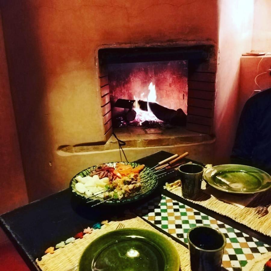 Dar Isselday Bed & Breakfast Tisseldeï Екстериор снимка