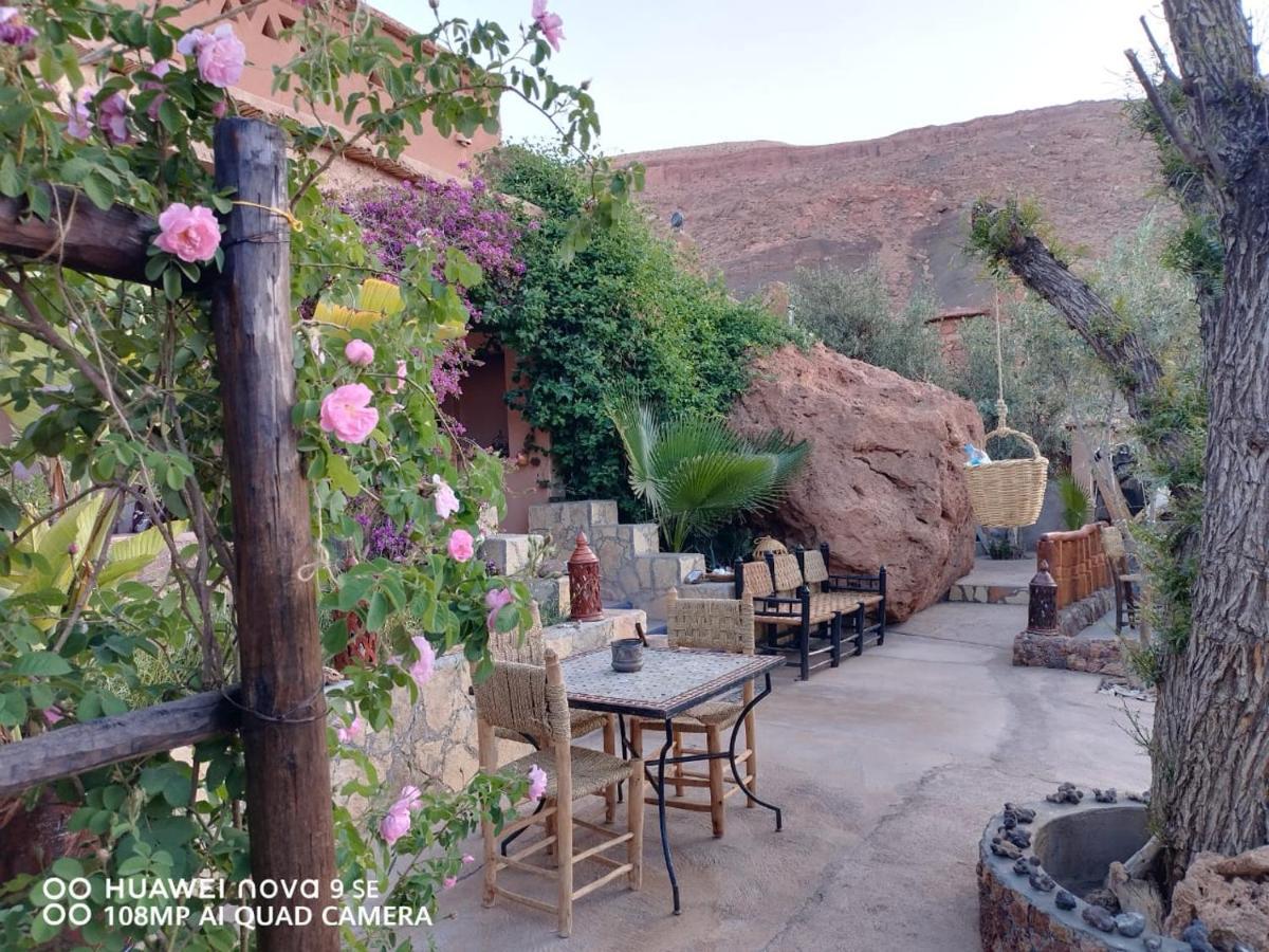Dar Isselday Bed & Breakfast Tisseldeï Екстериор снимка