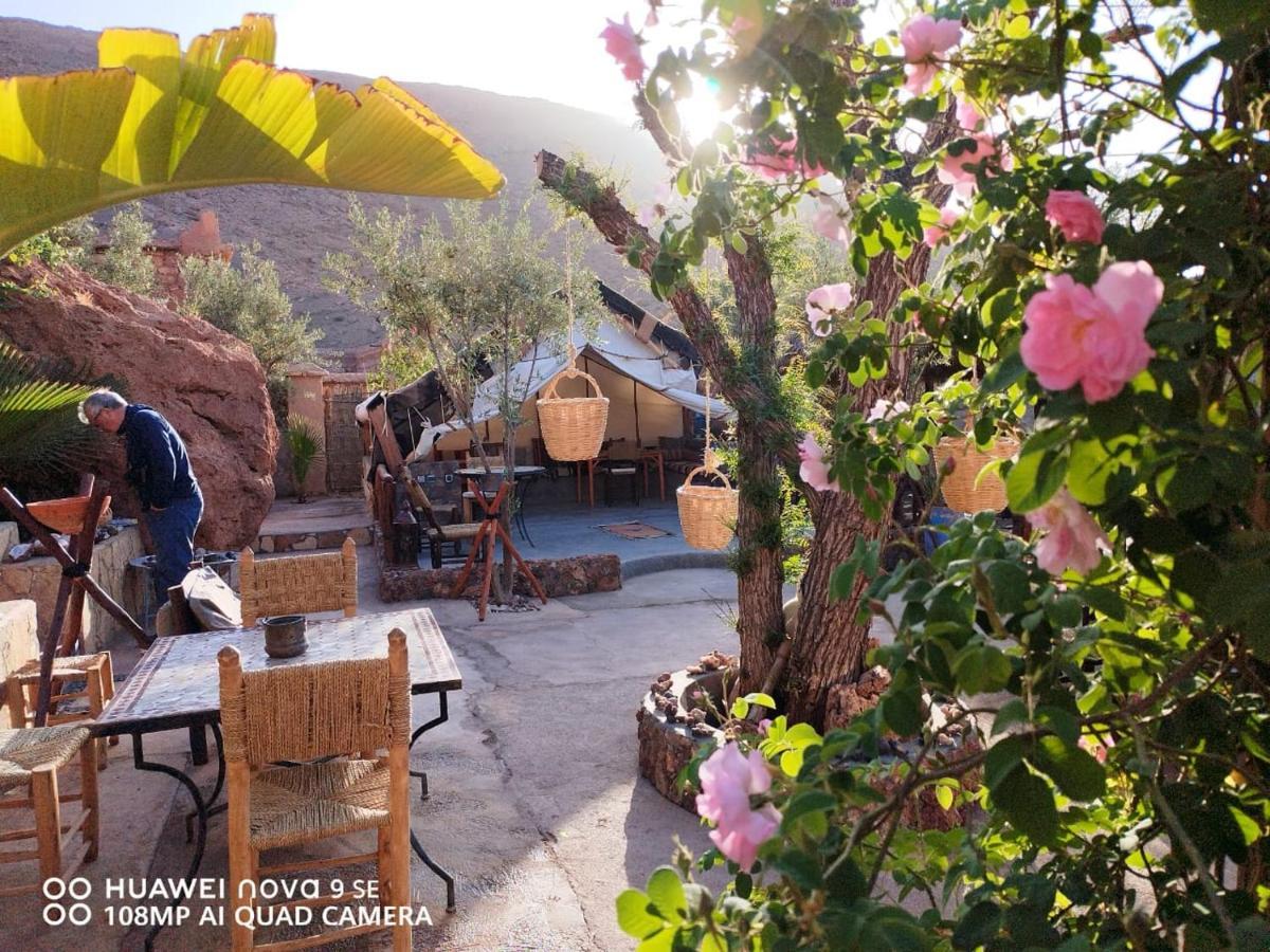 Dar Isselday Bed & Breakfast Tisseldeï Екстериор снимка