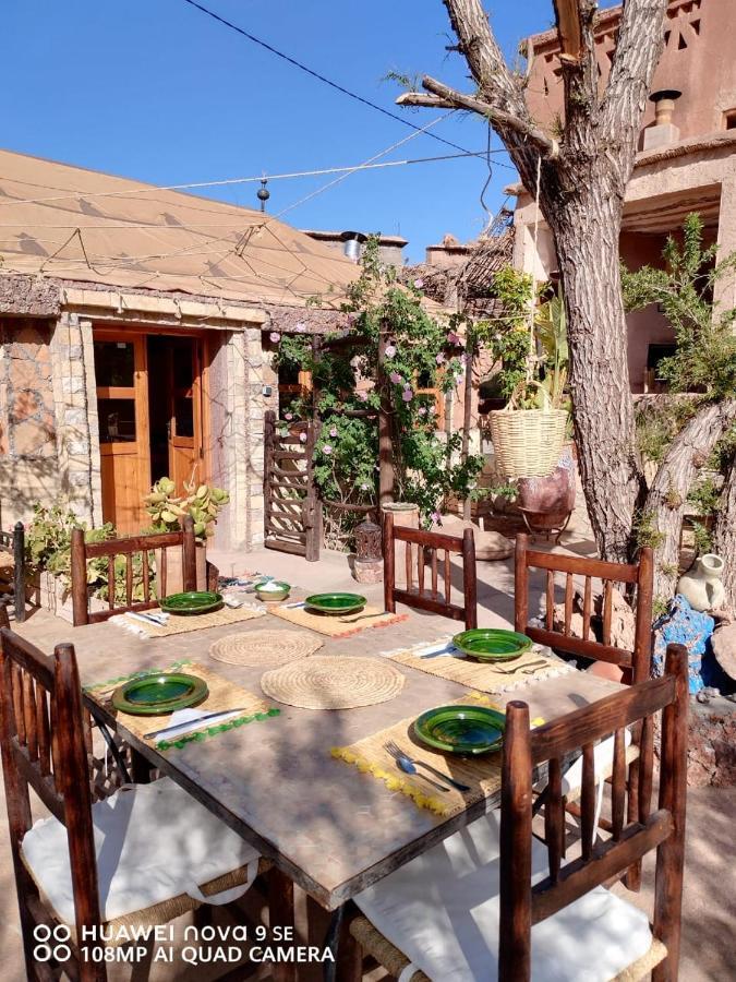 Dar Isselday Bed & Breakfast Tisseldeï Екстериор снимка