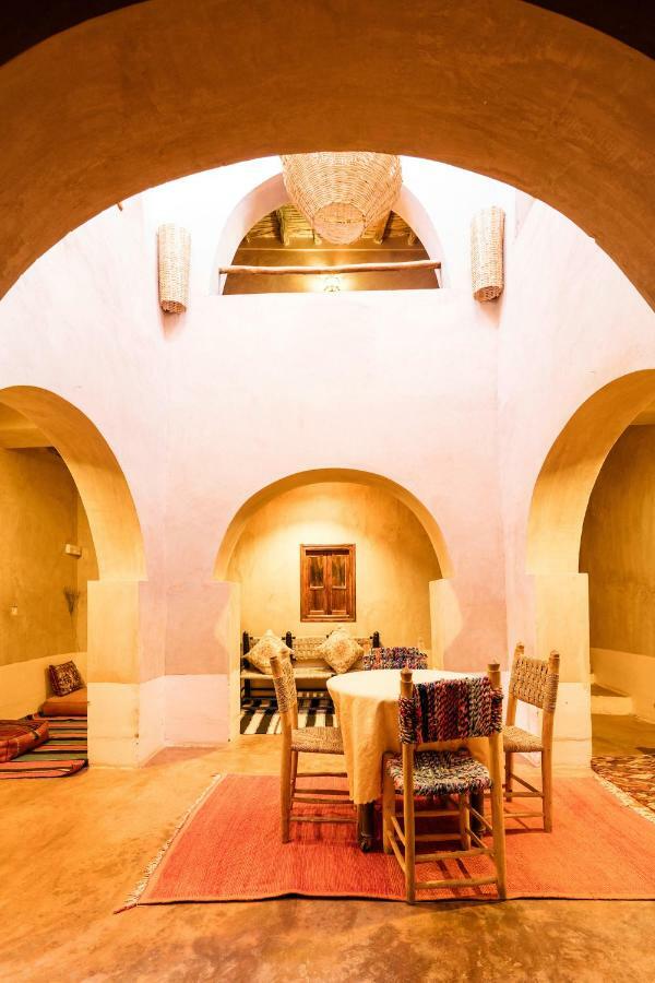 Dar Isselday Bed & Breakfast Tisseldeï Екстериор снимка